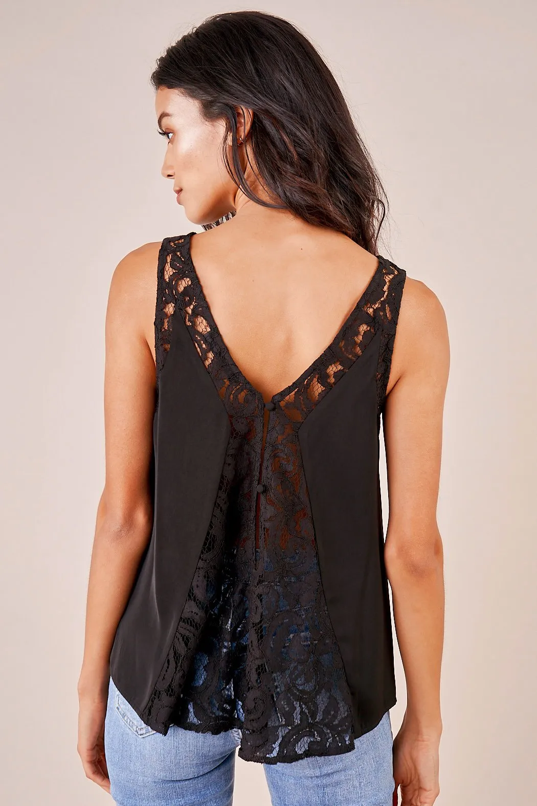 Cassa Mixed Lace Sleeveless Blouse