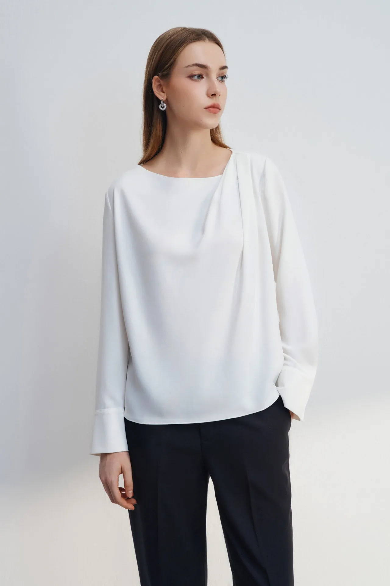 Crepe Drapery Collarless Top