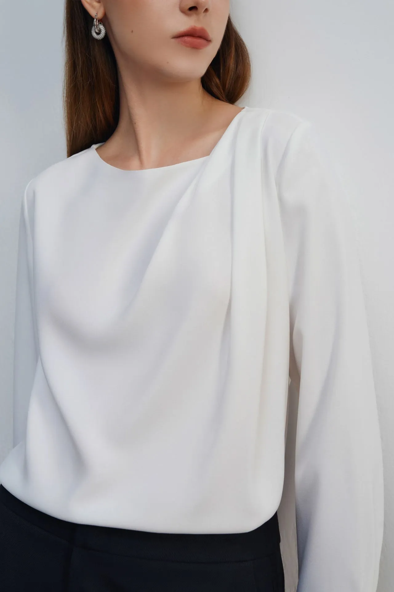 Crepe Drapery Collarless Top